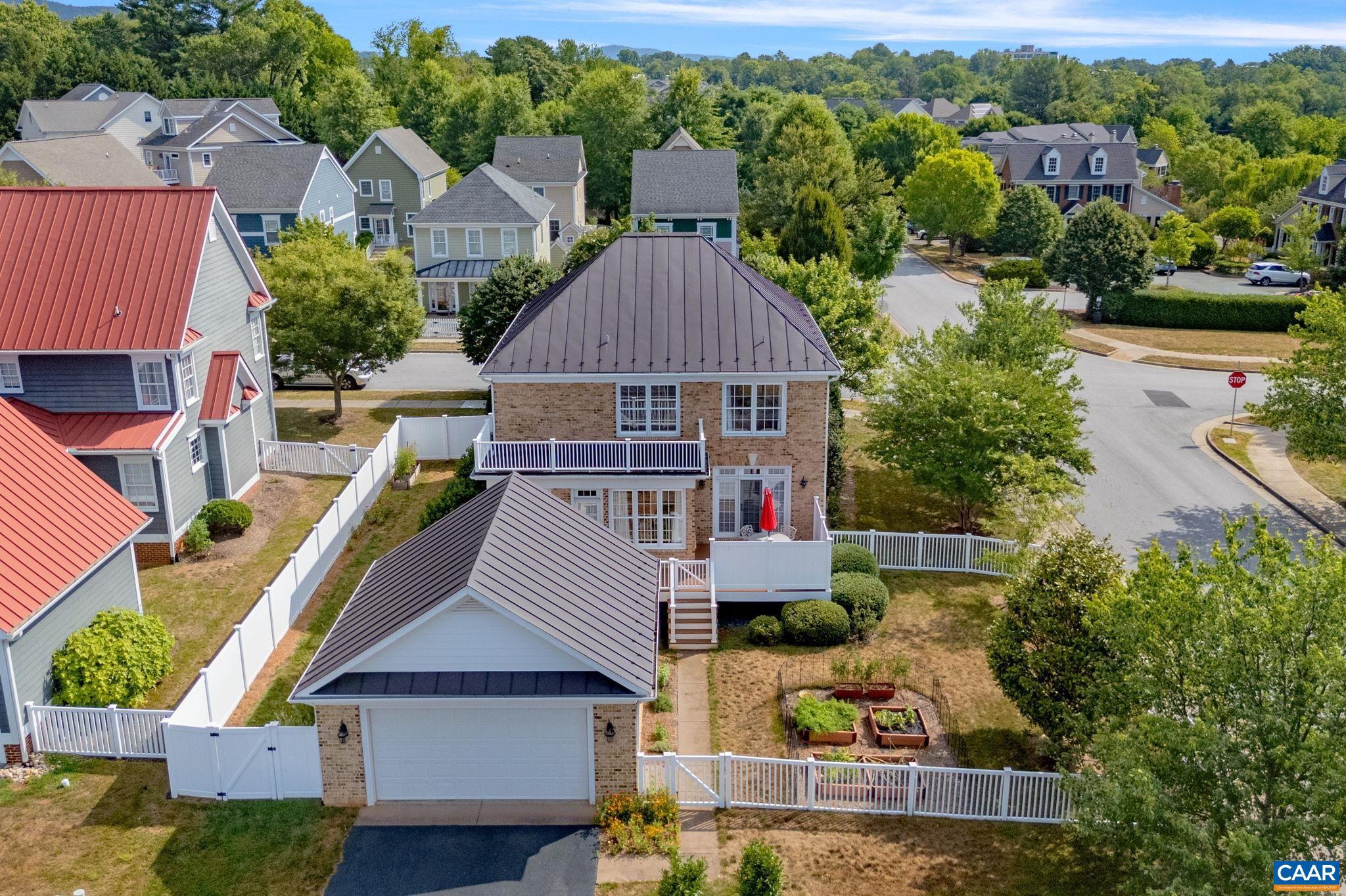 OLD TRAIL - Residential