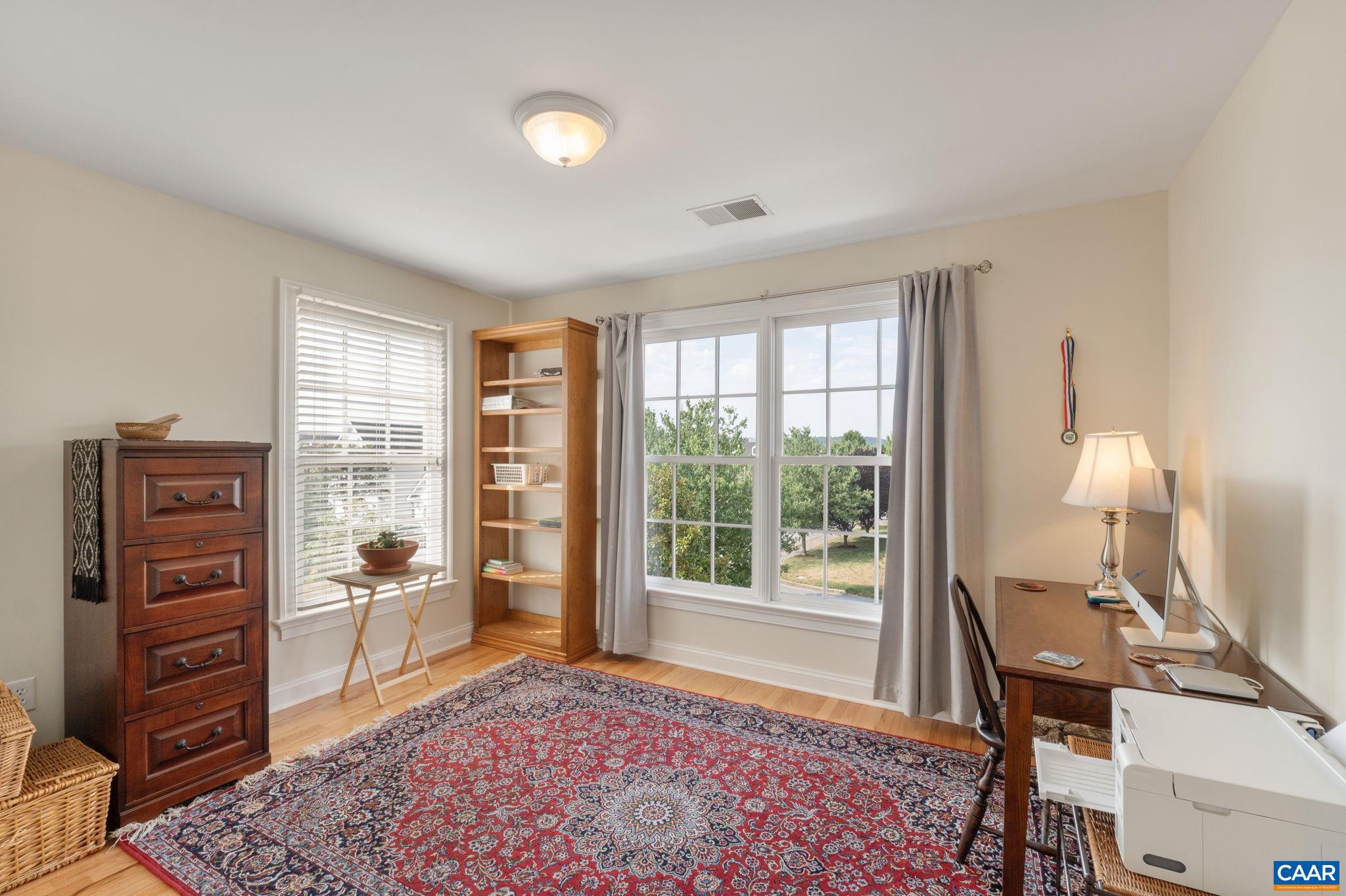 OLD TRAIL - Residential