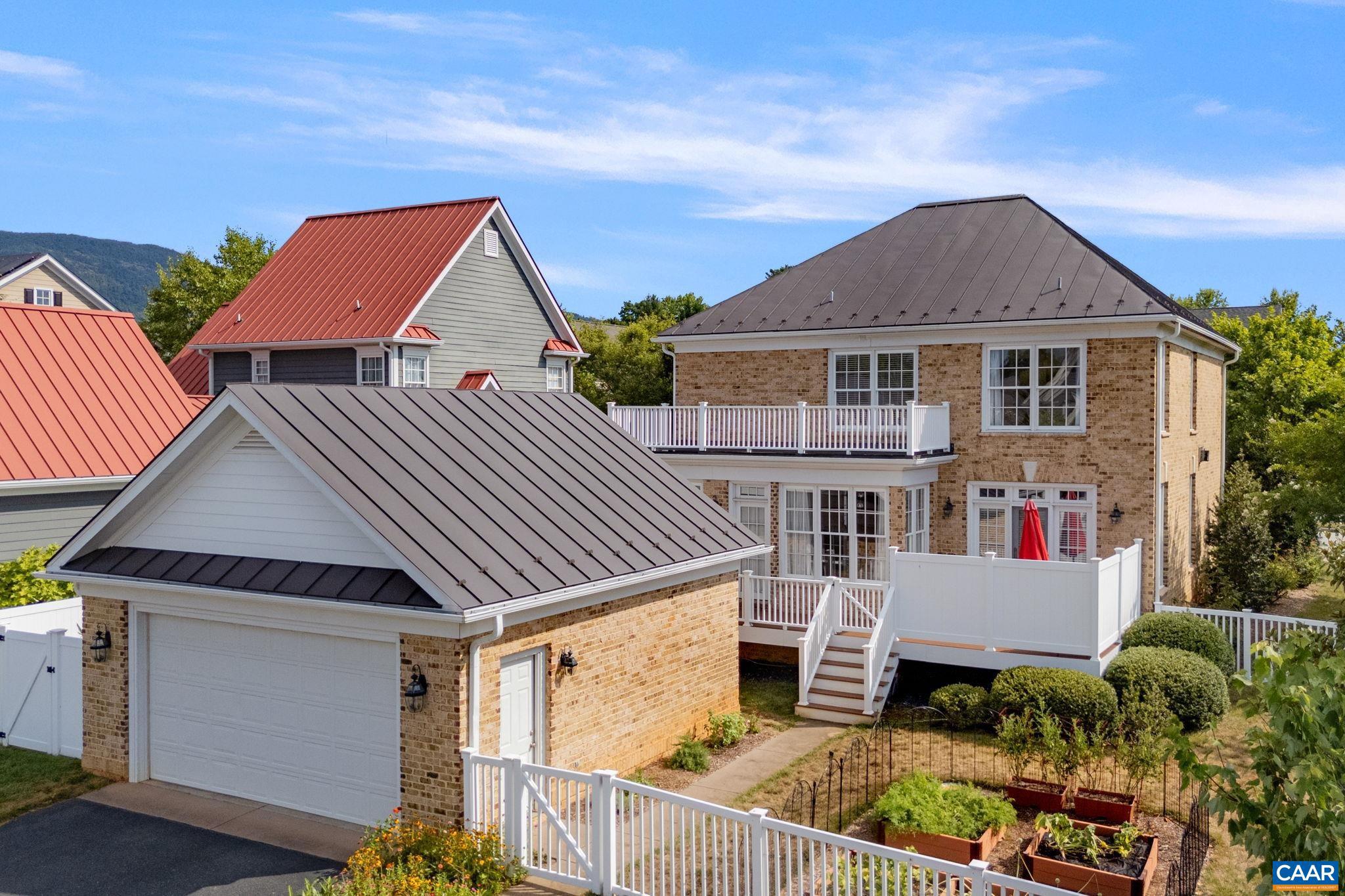 OLD TRAIL - Residential