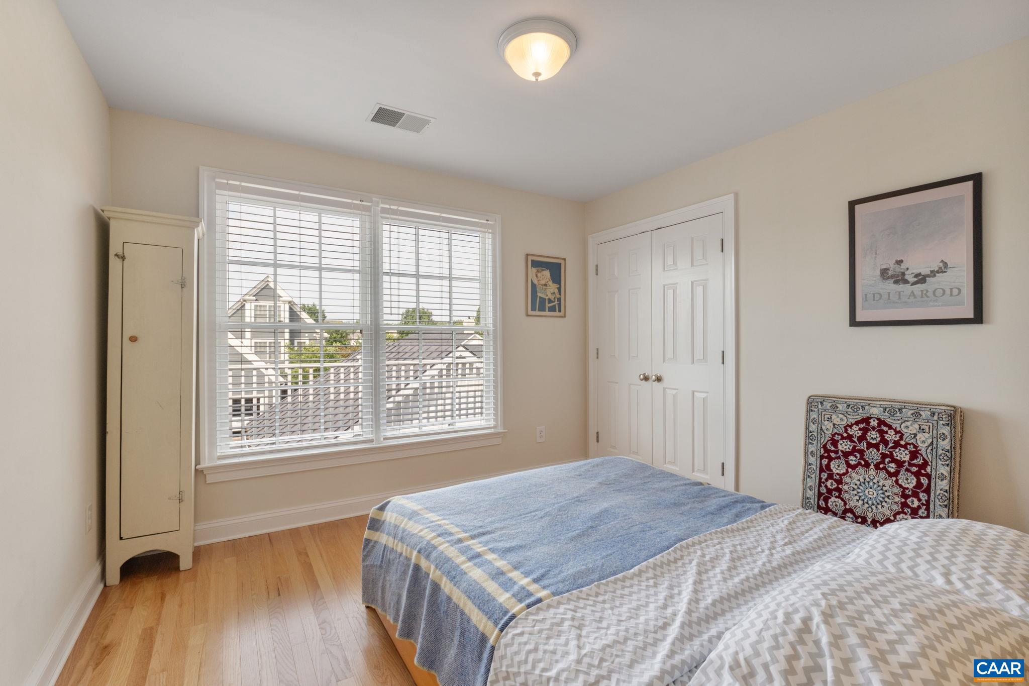 OLD TRAIL - Residential