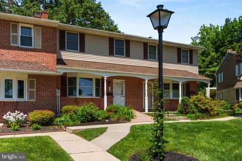 159 POPODICKON DRIVE BOYERTOWN PA 19512