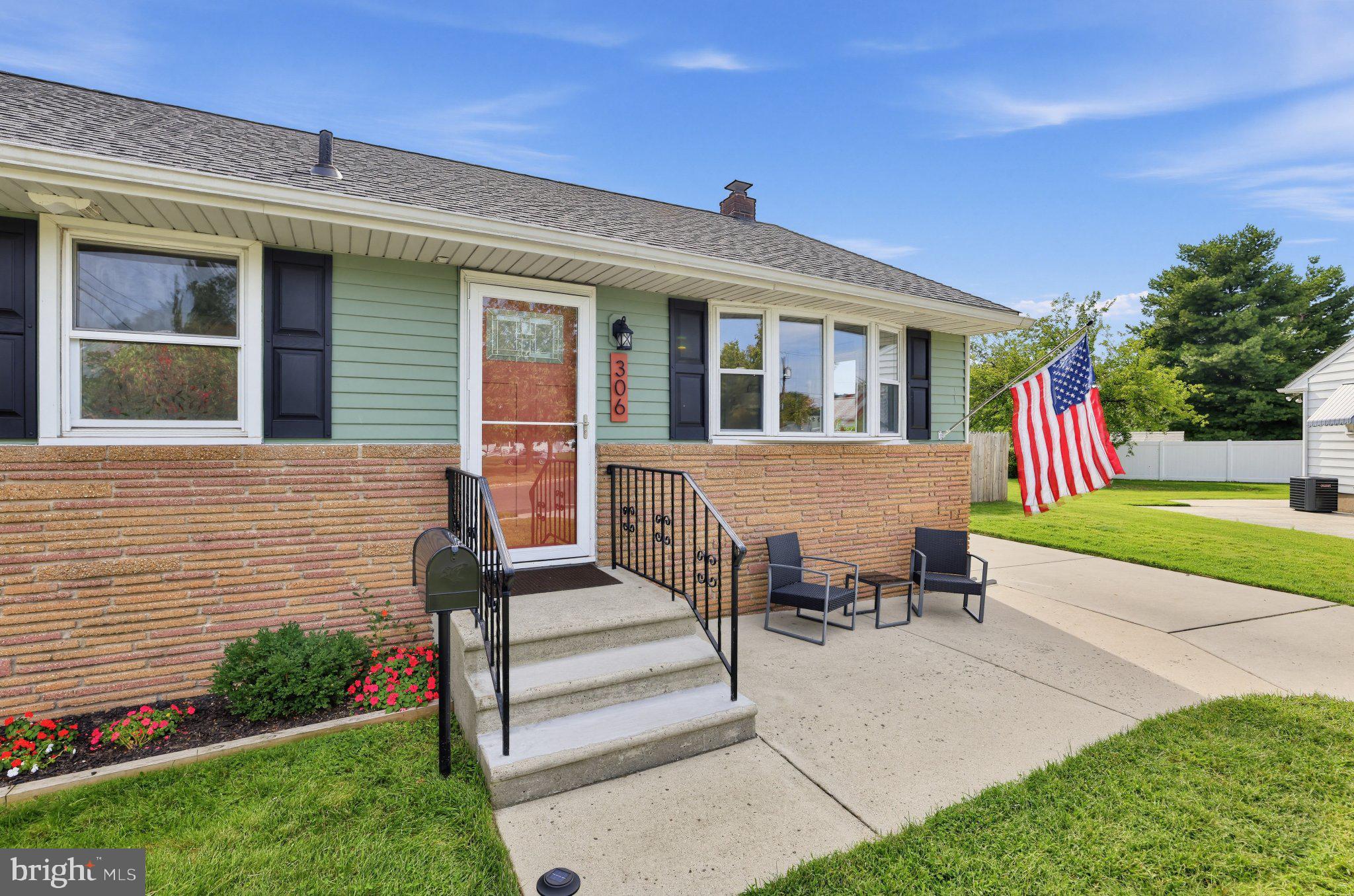 306 VETERANS DRIVE