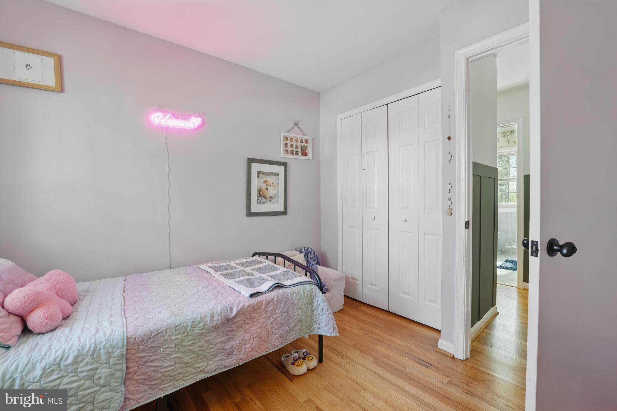 LAKE BRADDOCK - Residential