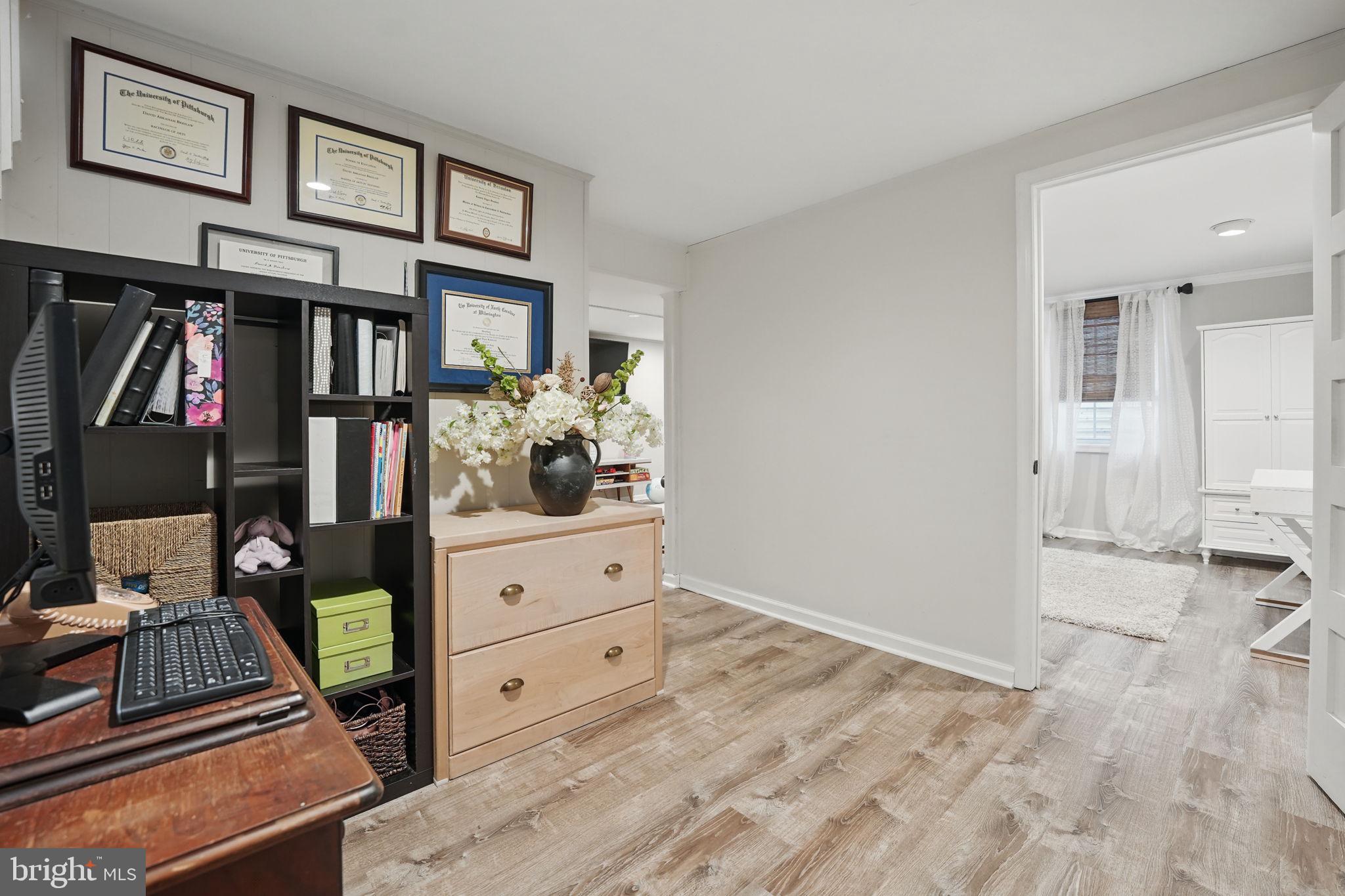 LAKE BRADDOCK - Residential