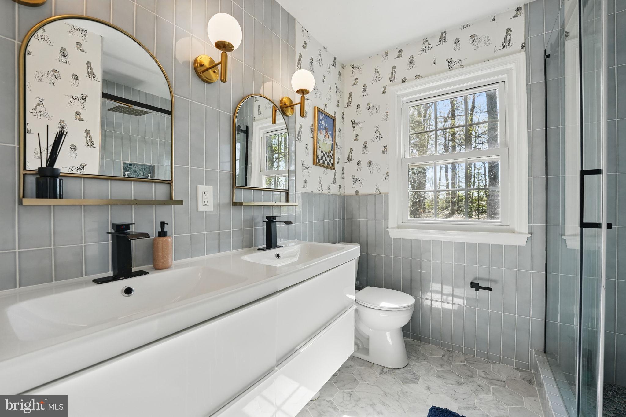 LAKE BRADDOCK - Residential