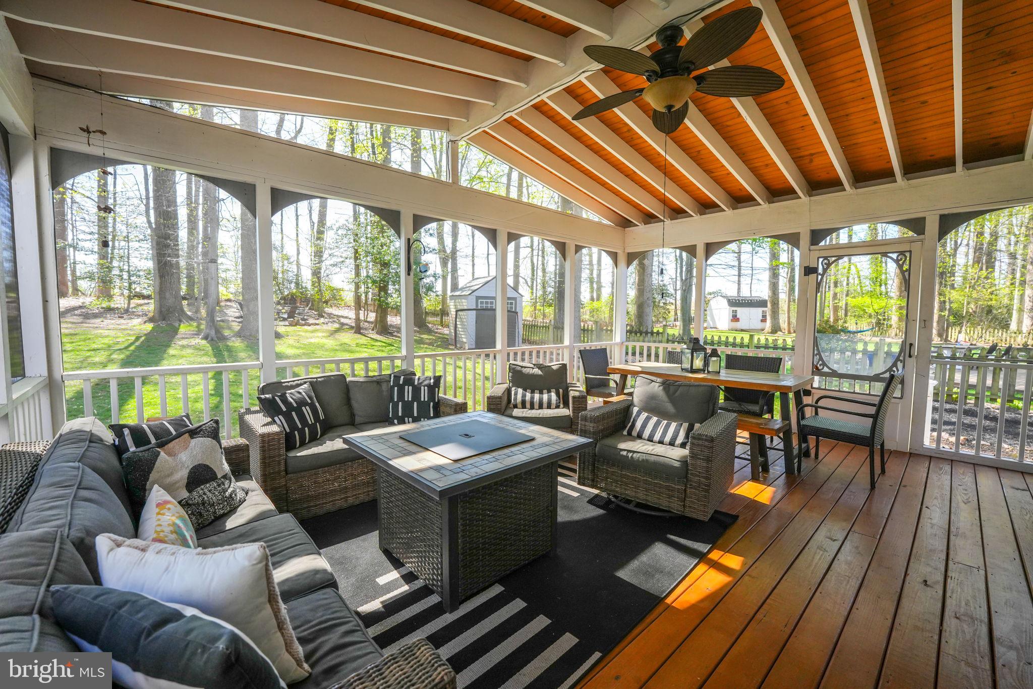 LAKE BRADDOCK - Residential