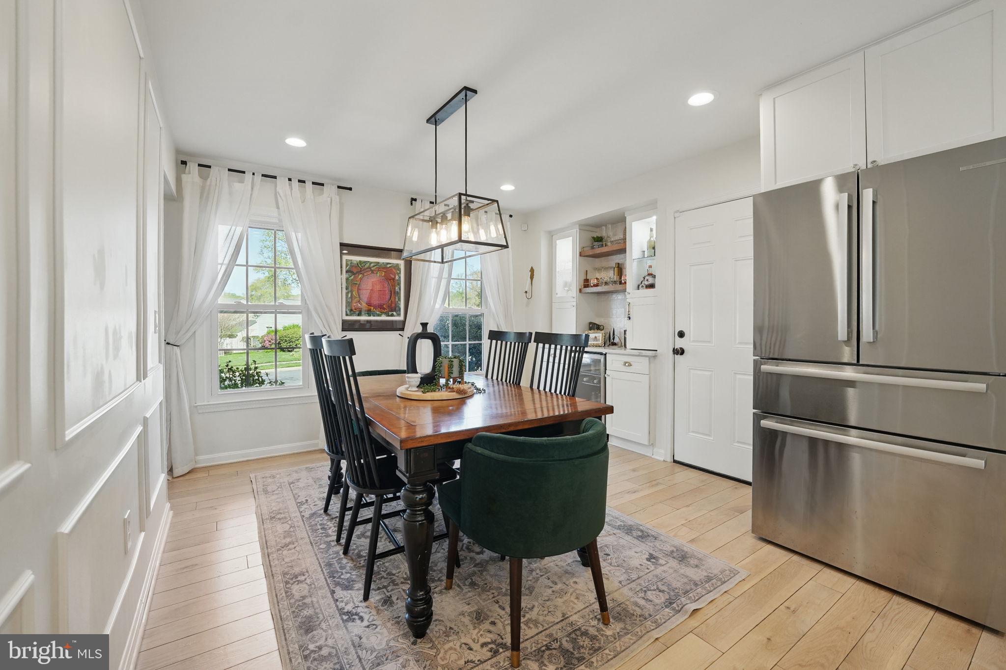 LAKE BRADDOCK - Residential