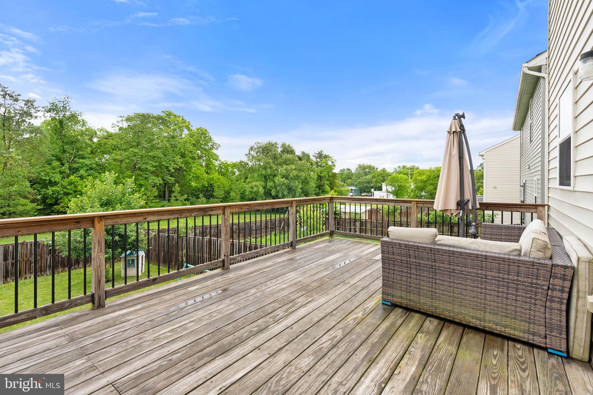 5014 GODWINS LANDING DRIVE