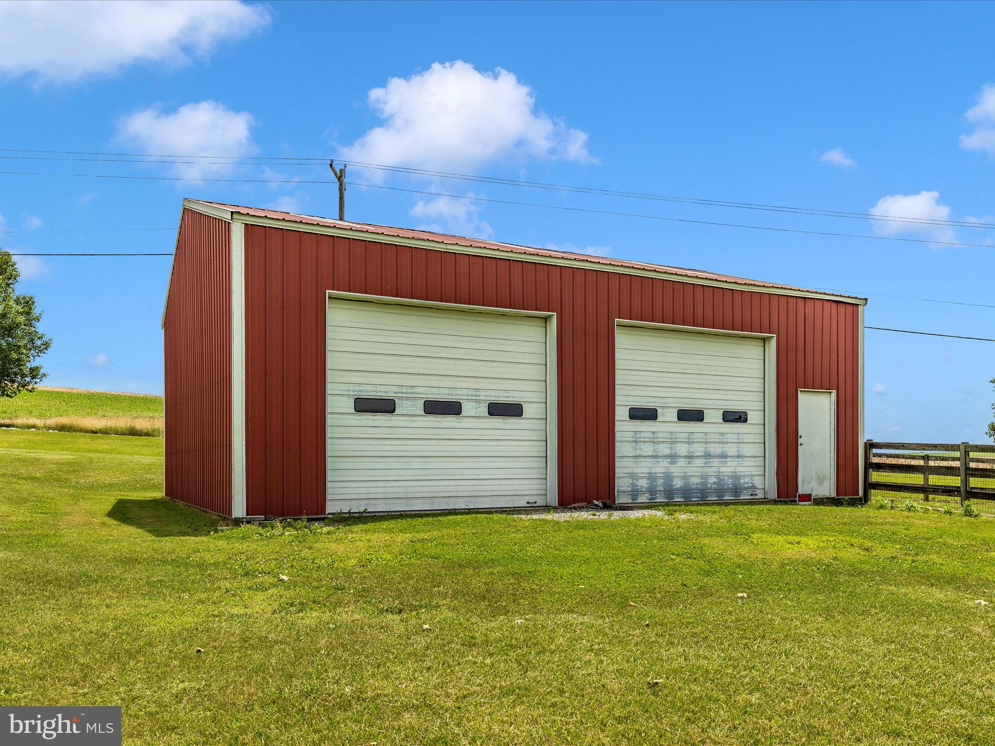 STONEWALL MANOR - Residential