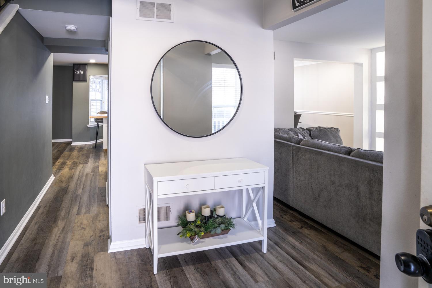 ROBERTS FIELD - Residential