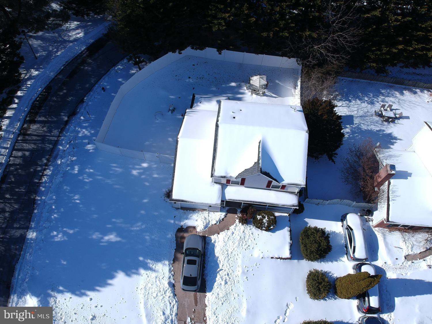 ROBERTS FIELD - Residential