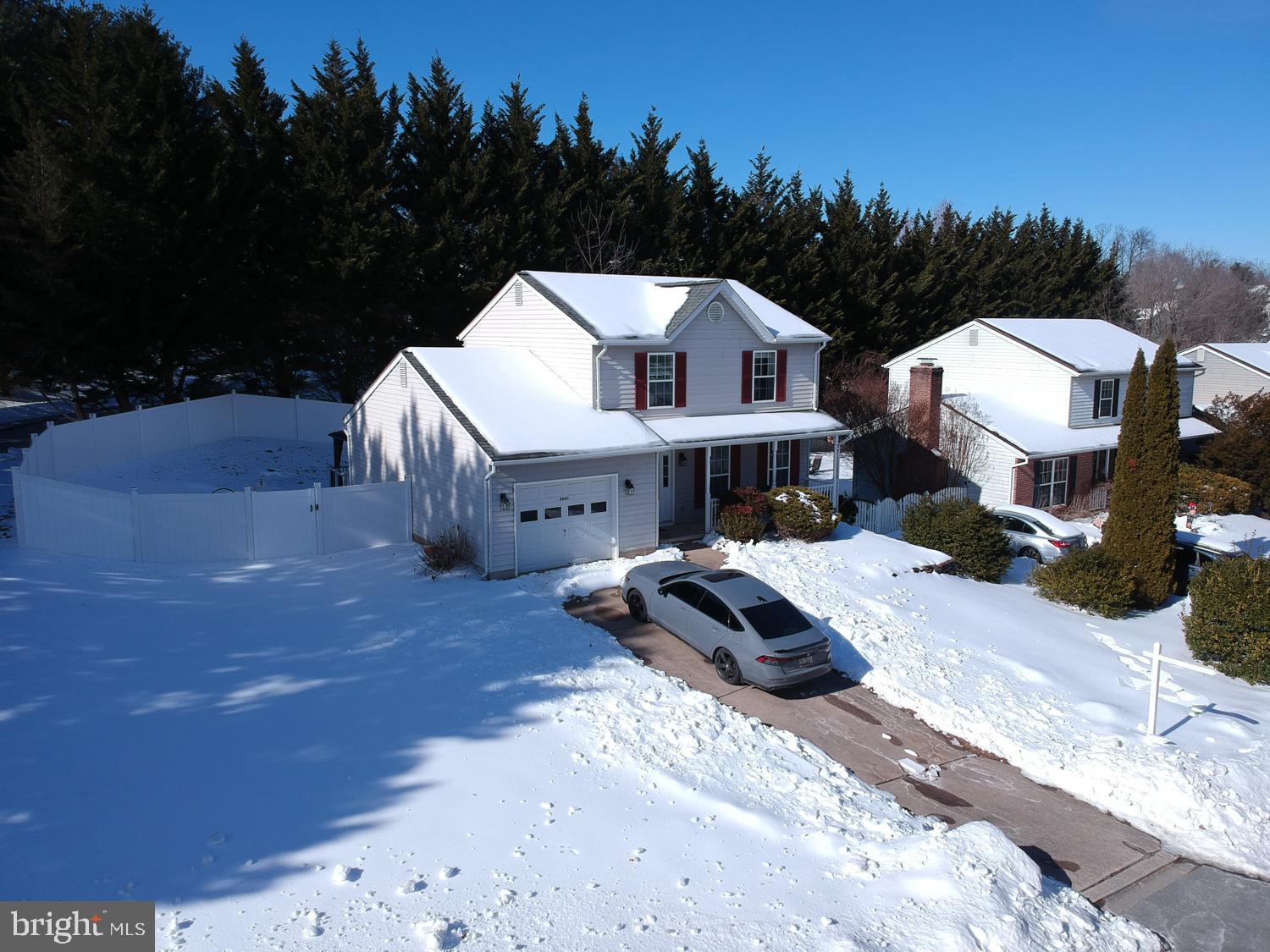 ROBERTS FIELD - Residential