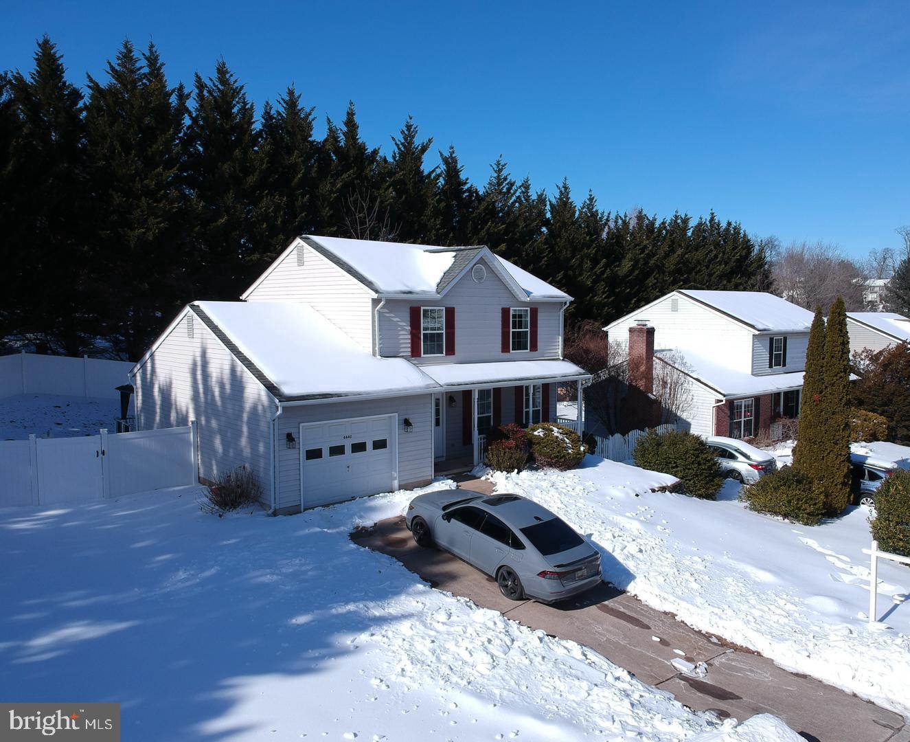 ROBERTS FIELD - Residential