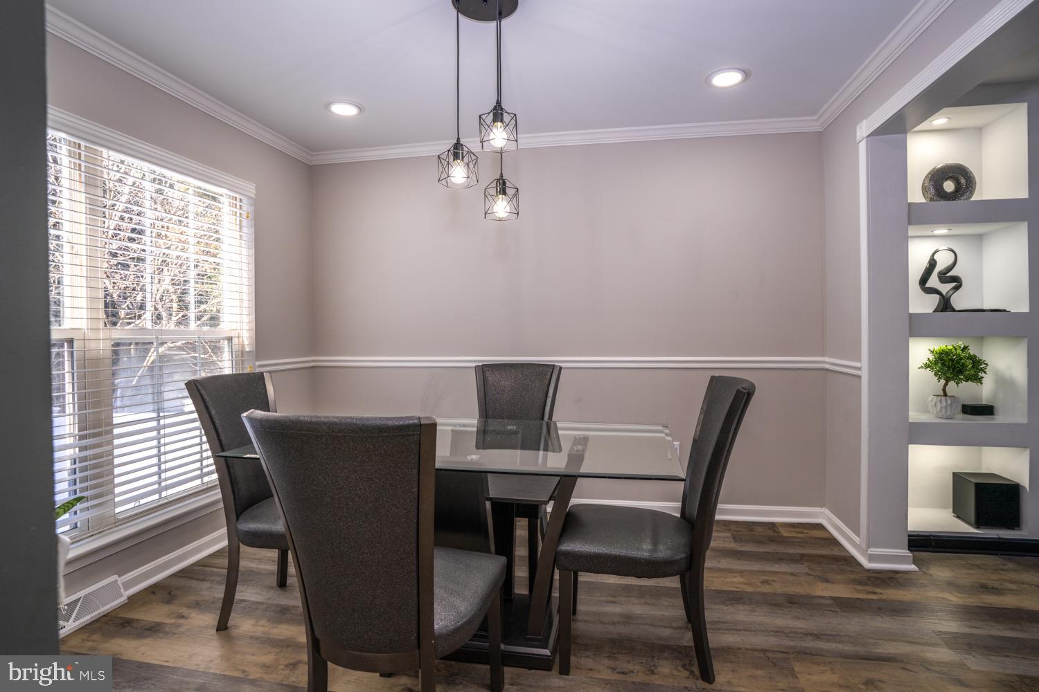 ROBERTS FIELD - Residential