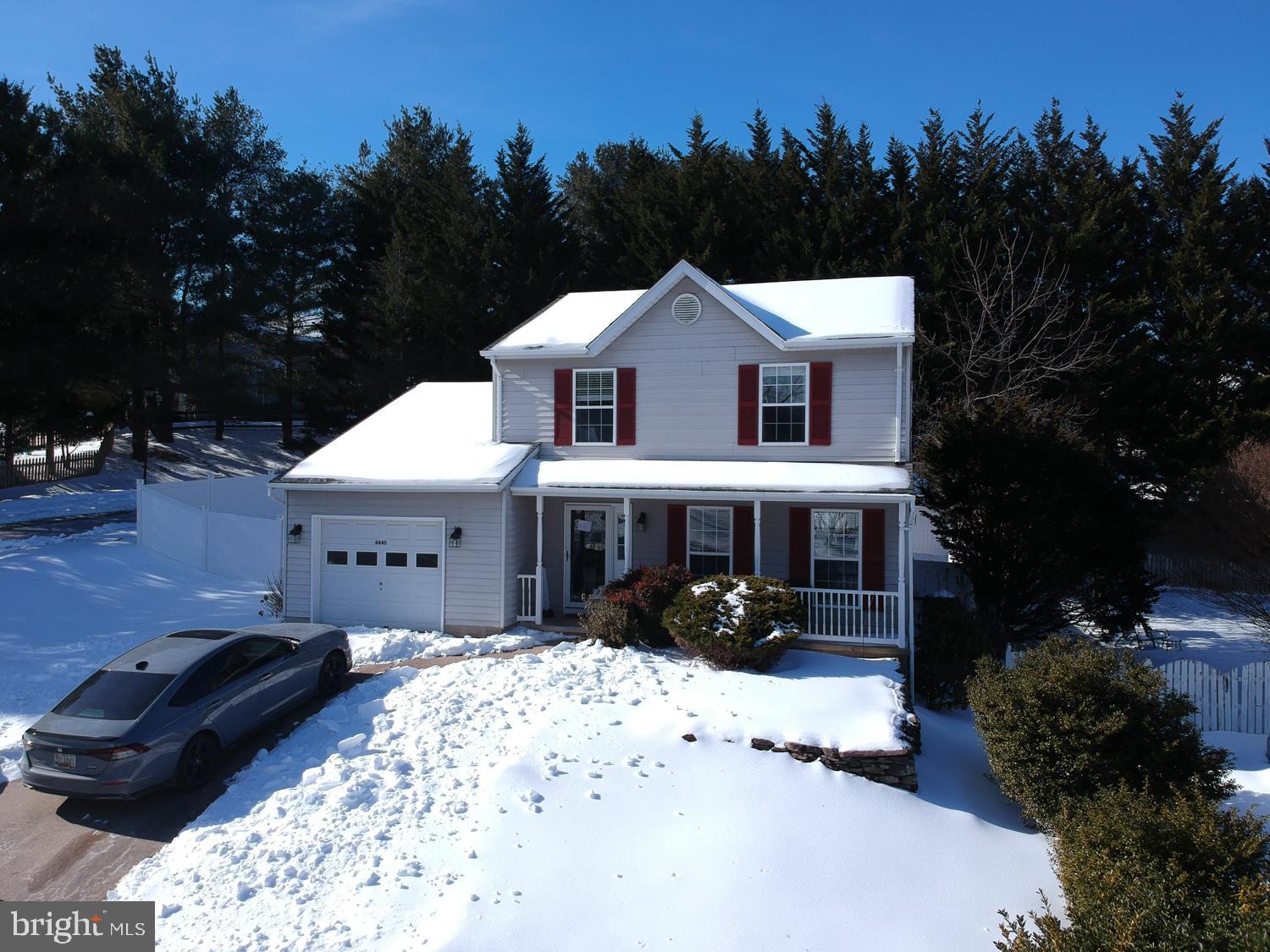 ROBERTS FIELD - Residential