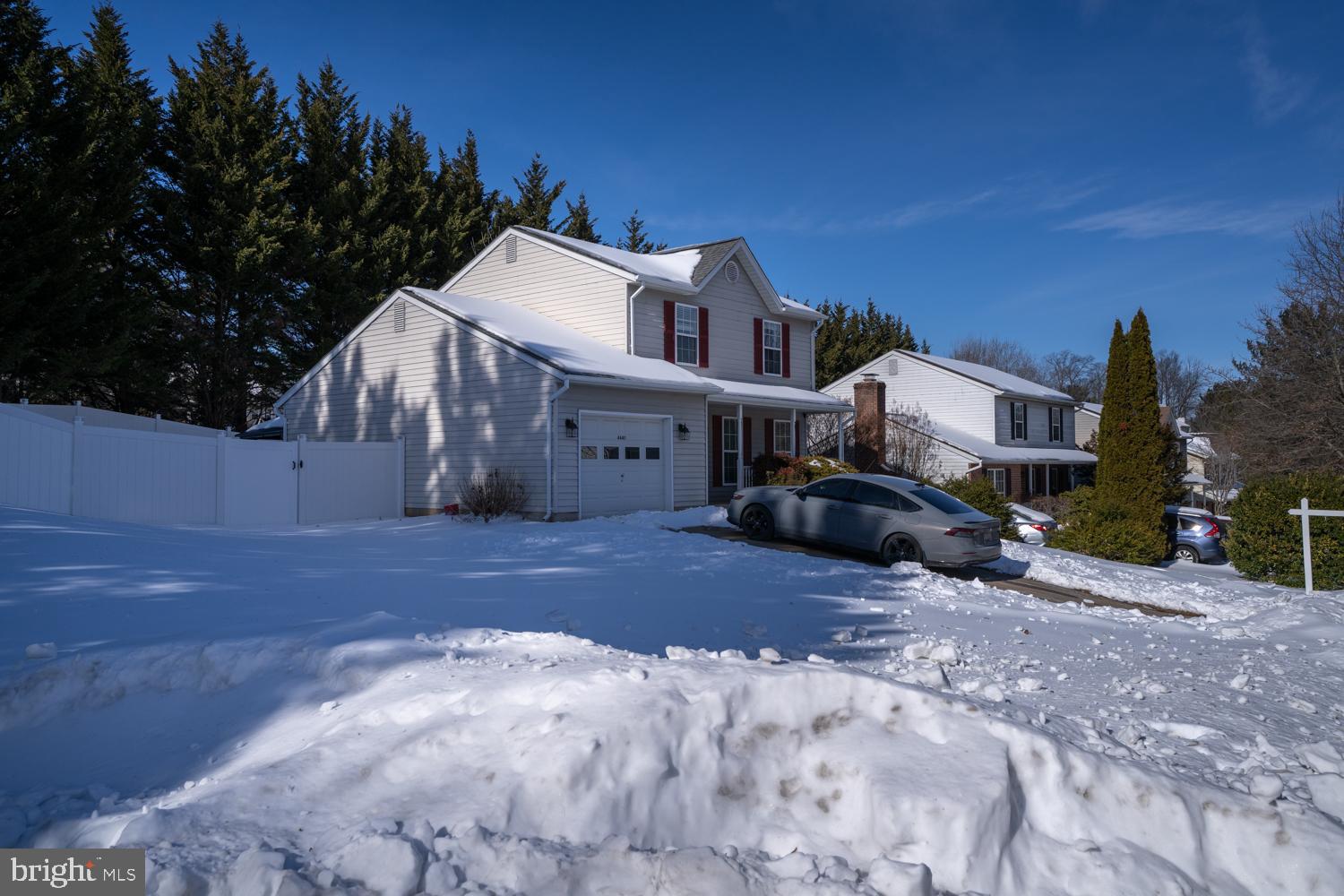 ROBERTS FIELD - Residential