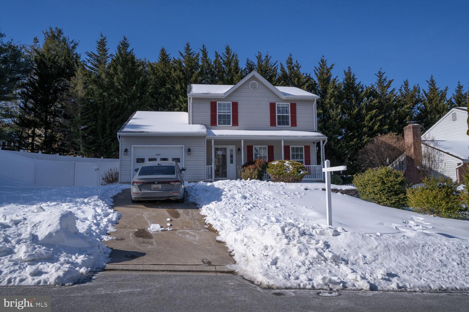 ROBERTS FIELD - Residential
