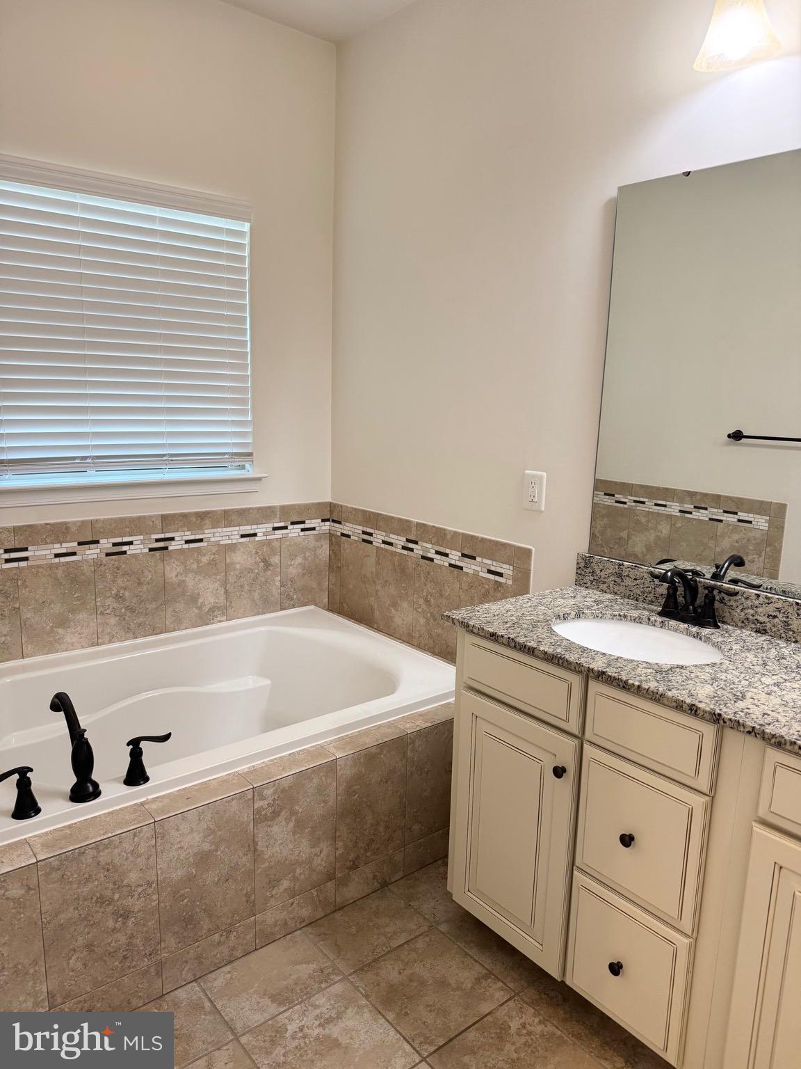 EMBREY MILL - Residential Lease