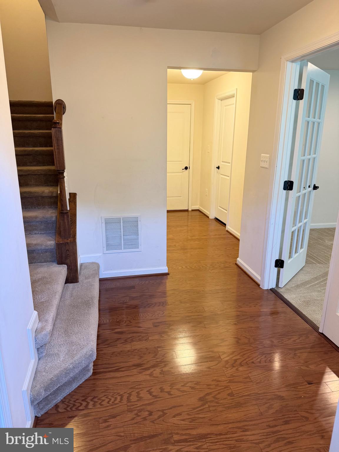 EMBREY MILL - Residential Lease