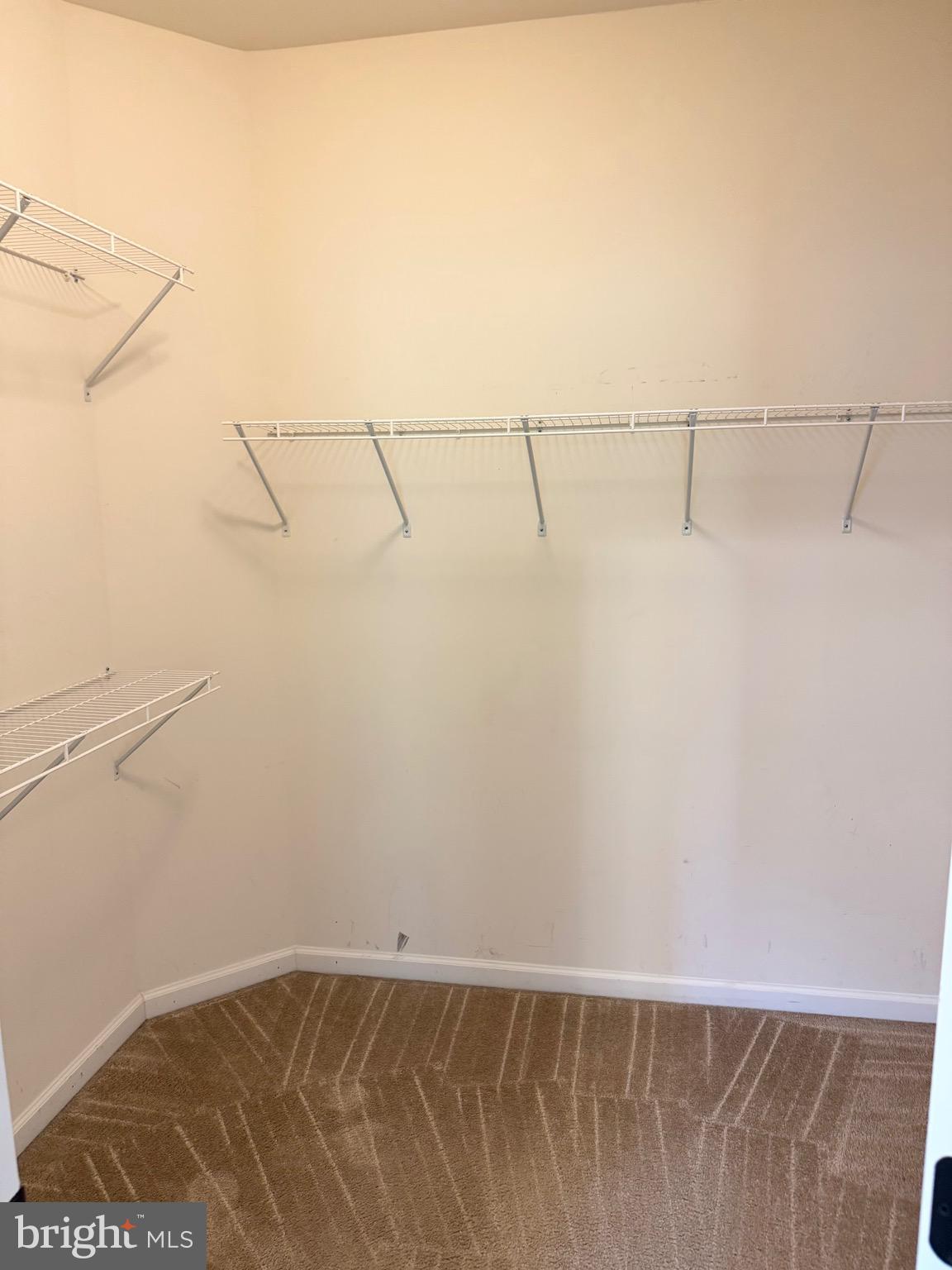 EMBREY MILL - Residential Lease