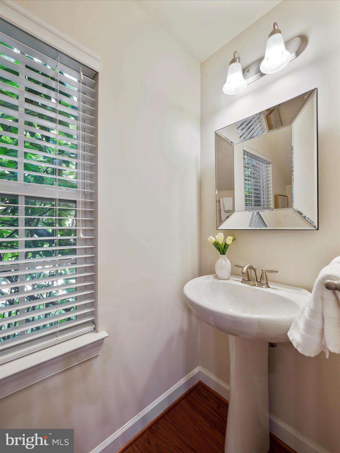 VILLAGES OF URBANA - Residential Lease