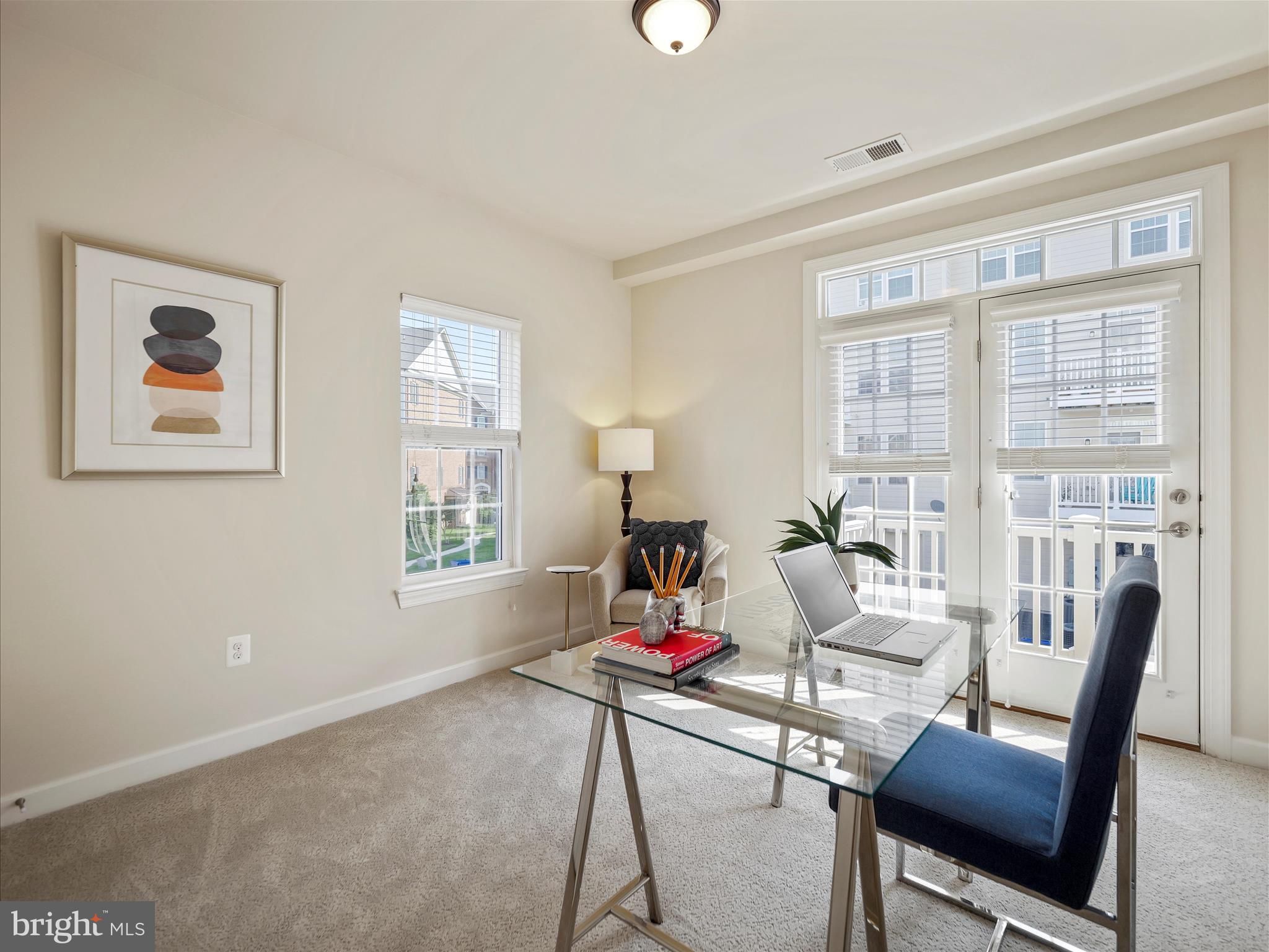 VILLAGES OF URBANA - Residential Lease