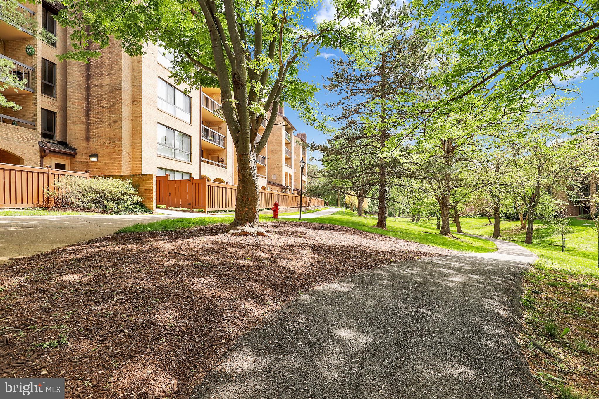 11420 STRAND DRIVE R-105