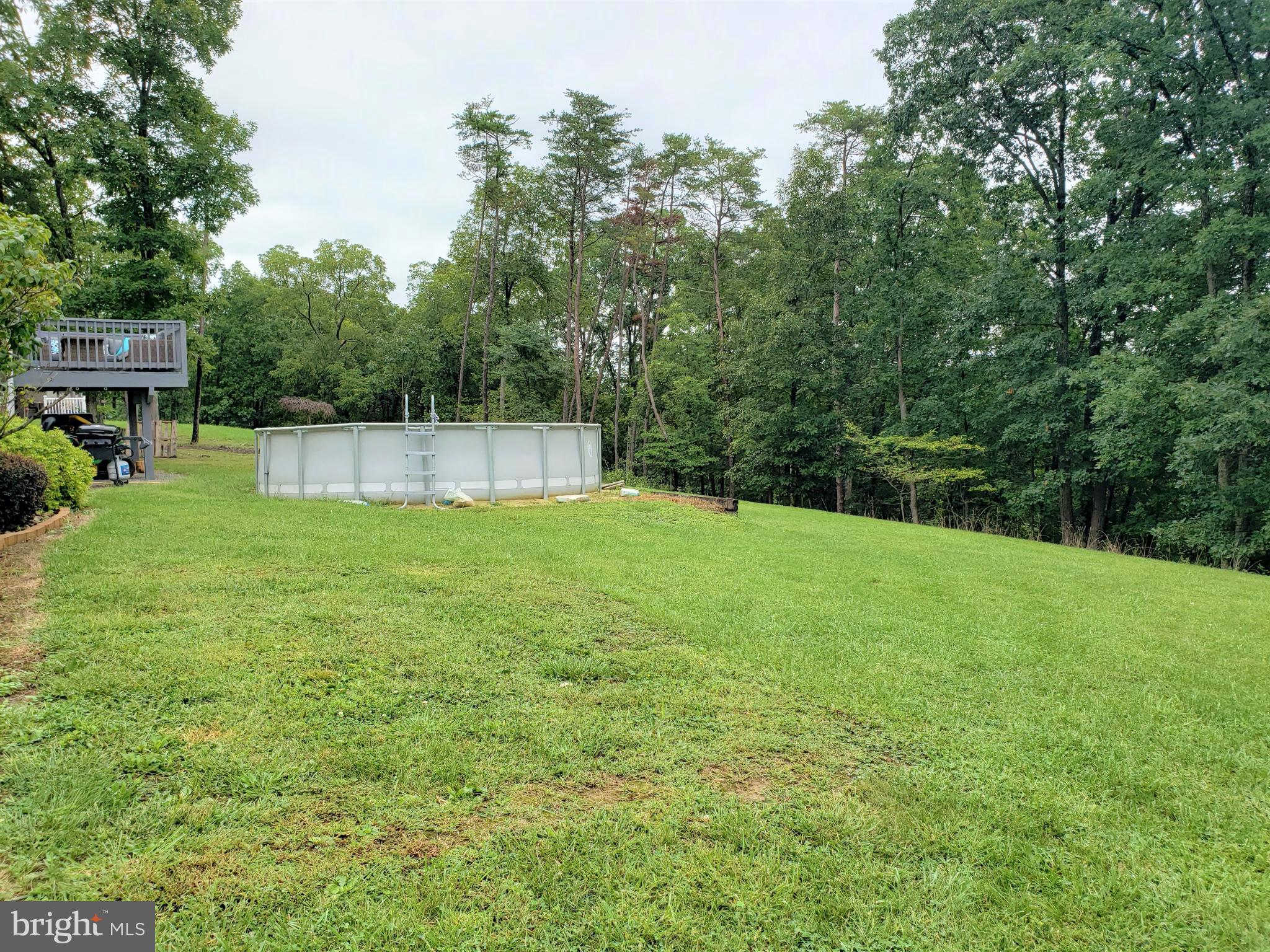 DEERFIELD ESTATES - Residential