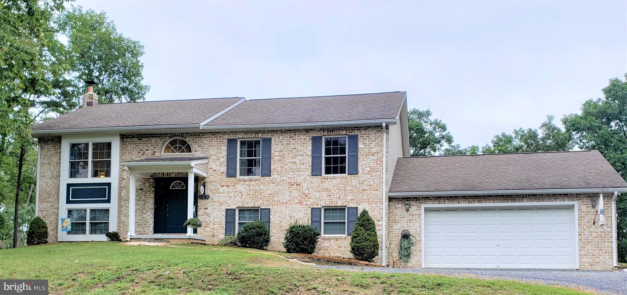 DEERFIELD ESTATES - Residential