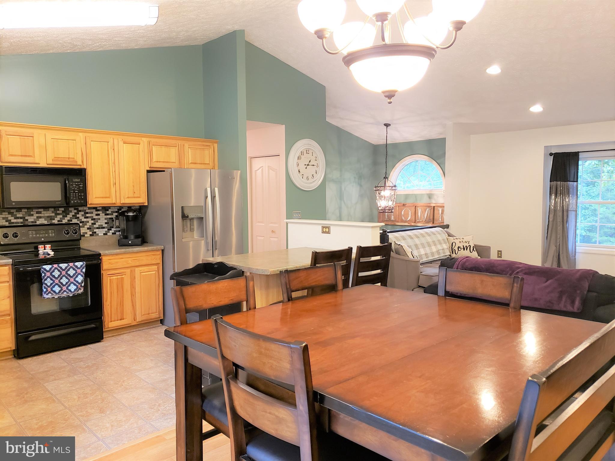 DEERFIELD ESTATES - Residential