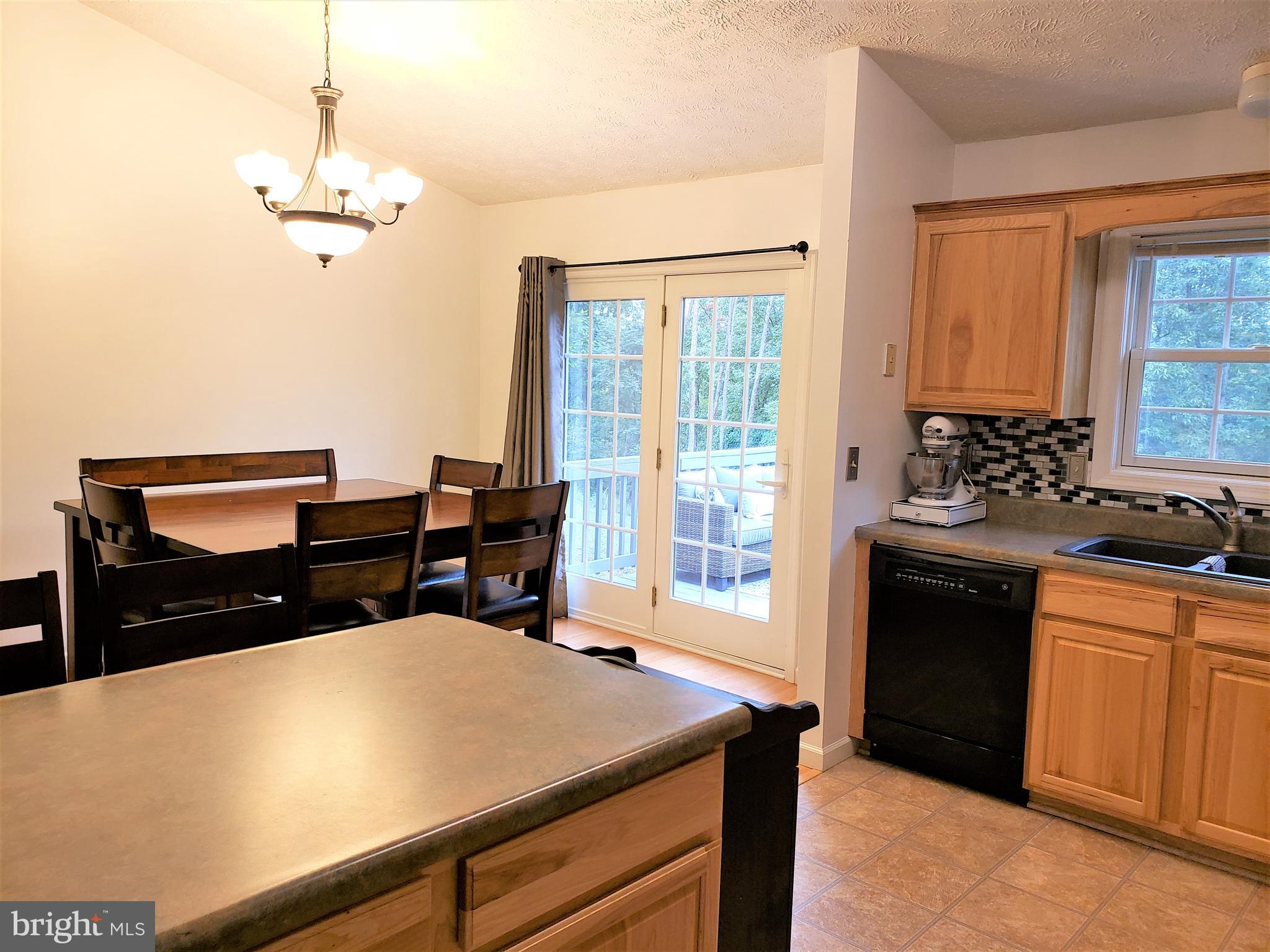 DEERFIELD ESTATES - Residential