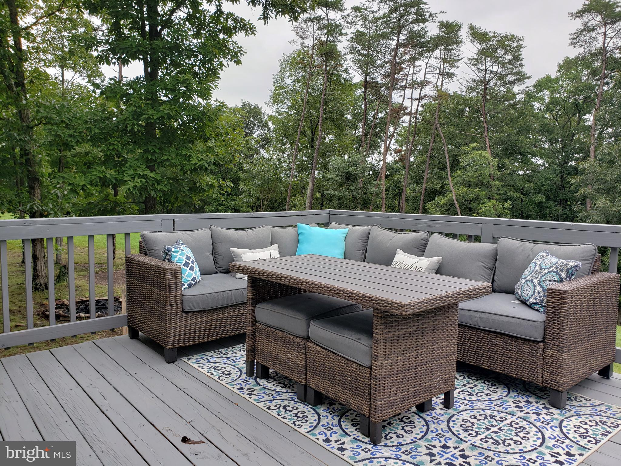 DEERFIELD ESTATES - Residential