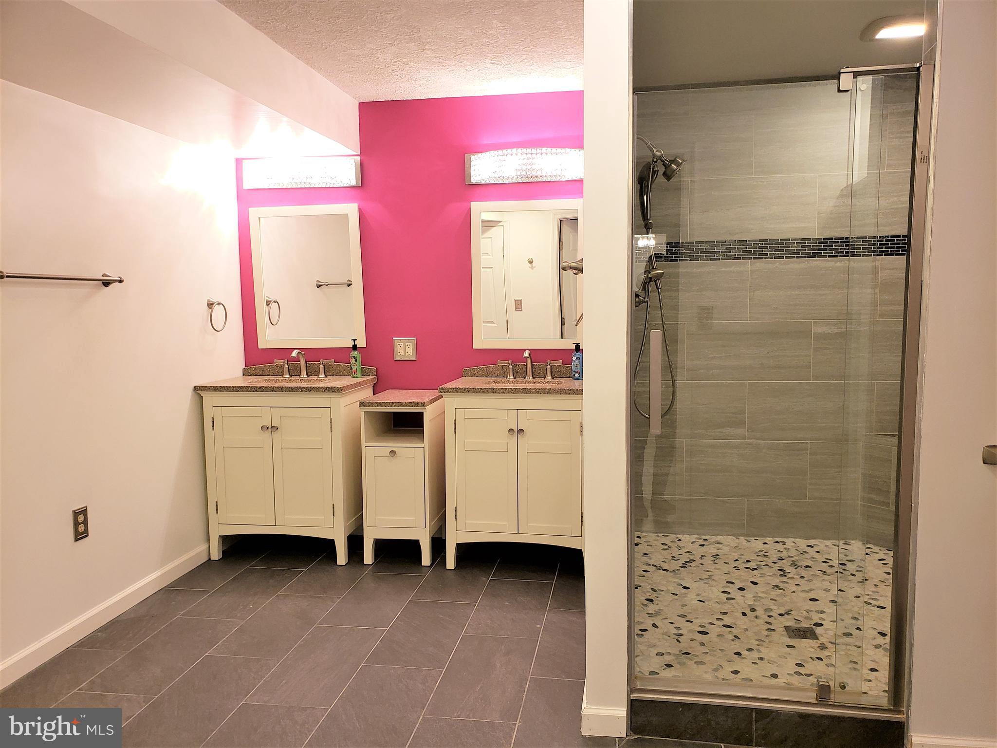 DEERFIELD ESTATES - Residential