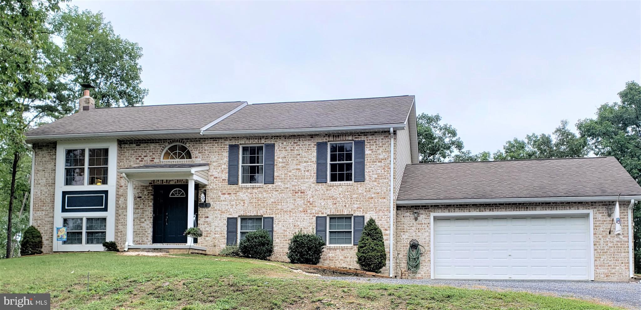 DEERFIELD ESTATES - Residential