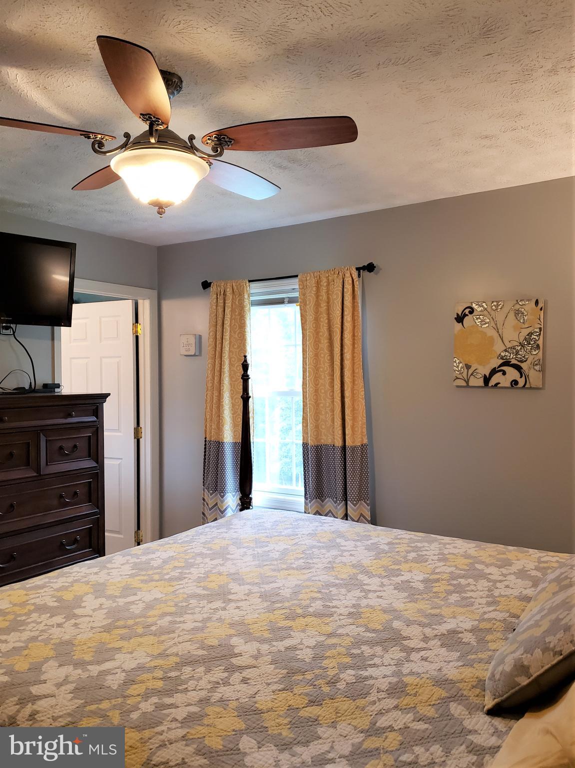 DEERFIELD ESTATES - Residential