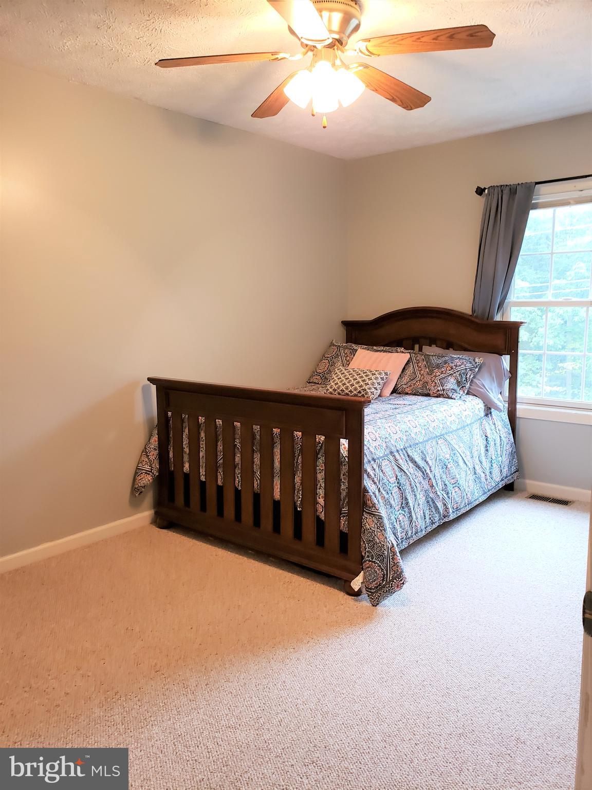 DEERFIELD ESTATES - Residential