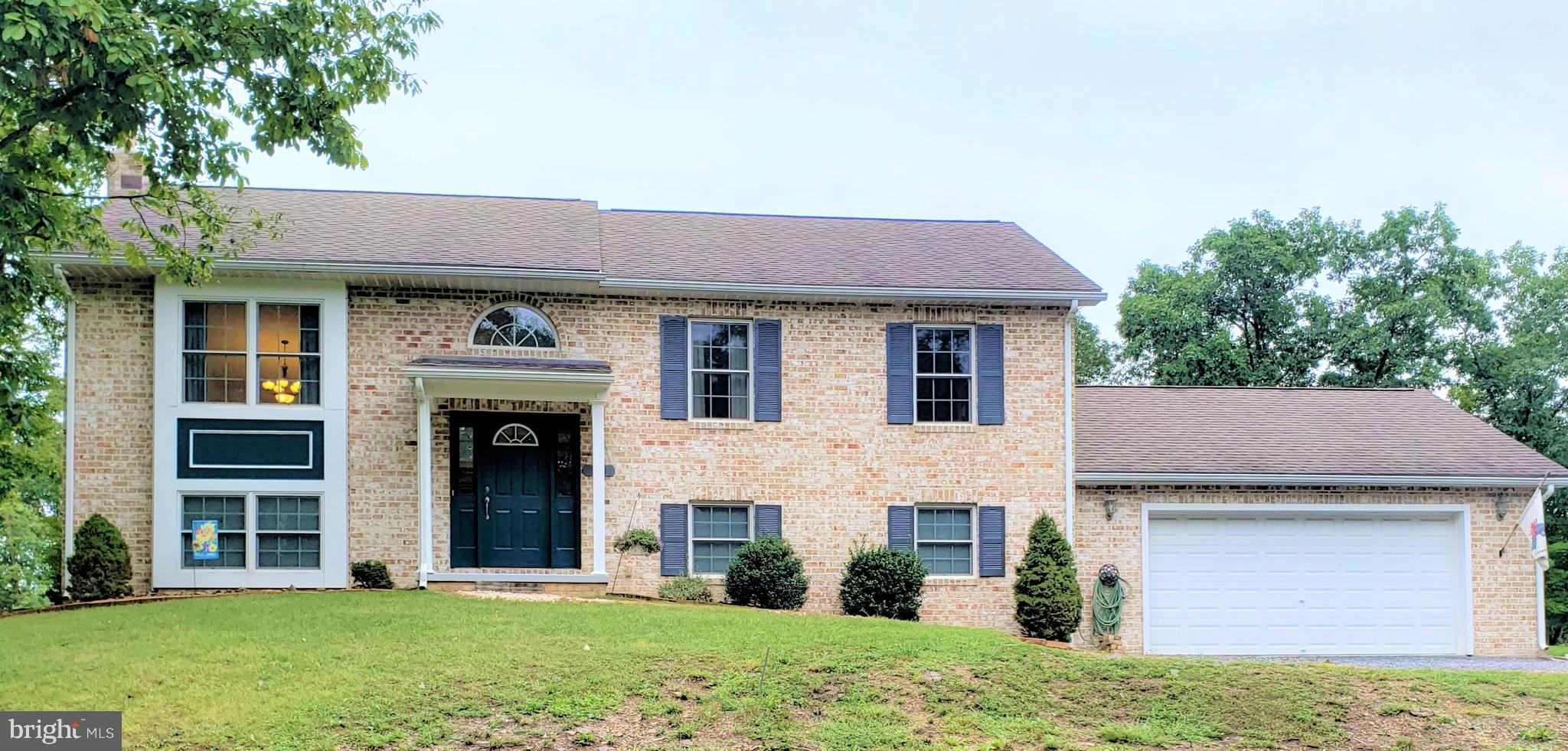 DEERFIELD ESTATES - Residential