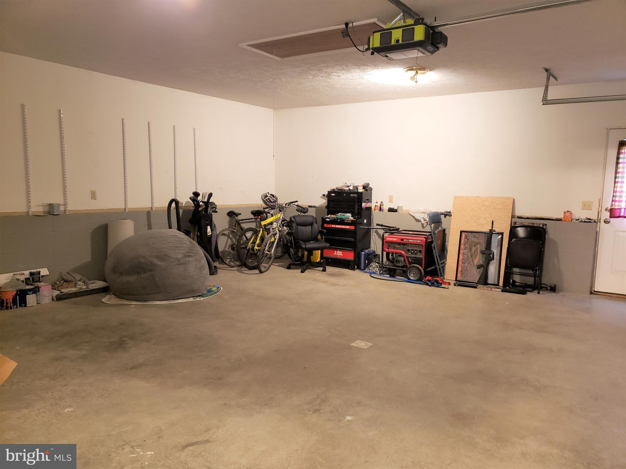 DEERFIELD ESTATES - Residential