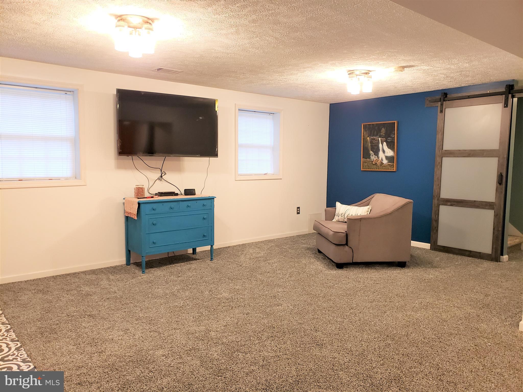 DEERFIELD ESTATES - Residential