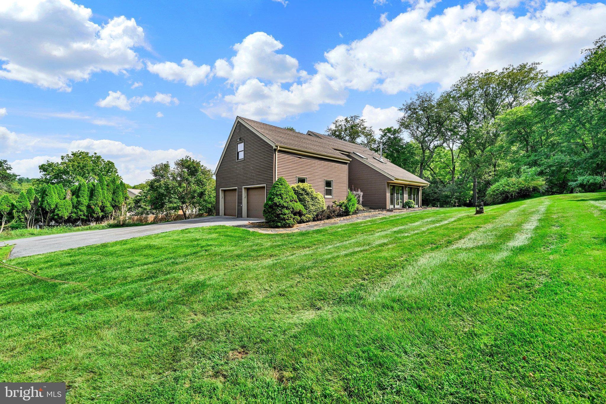 465 GAITHER ROAD