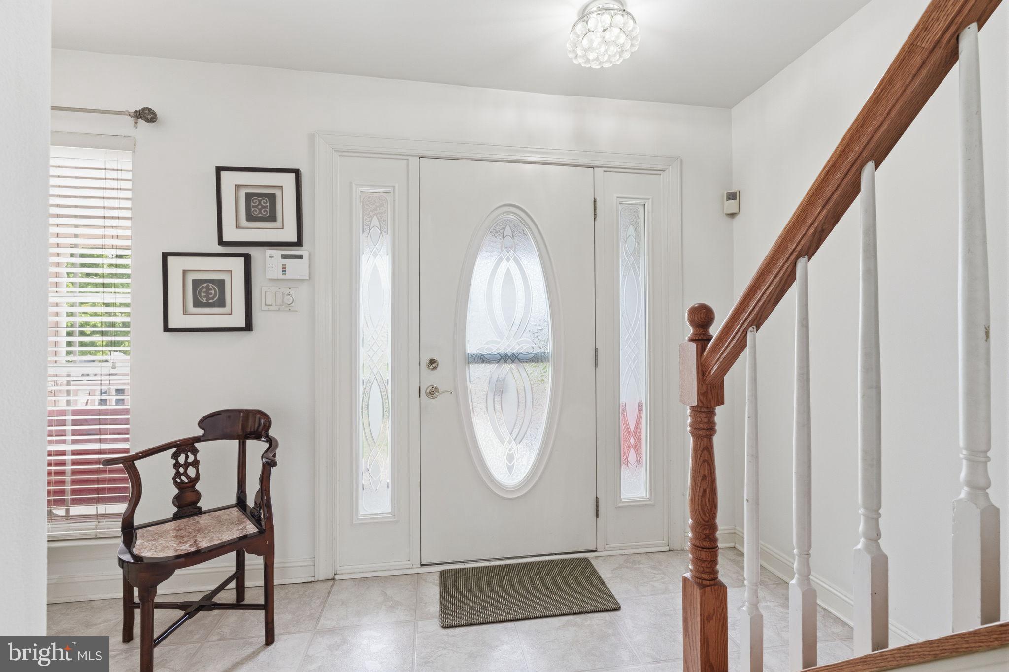 2732 WOODSVIEW DRIVE