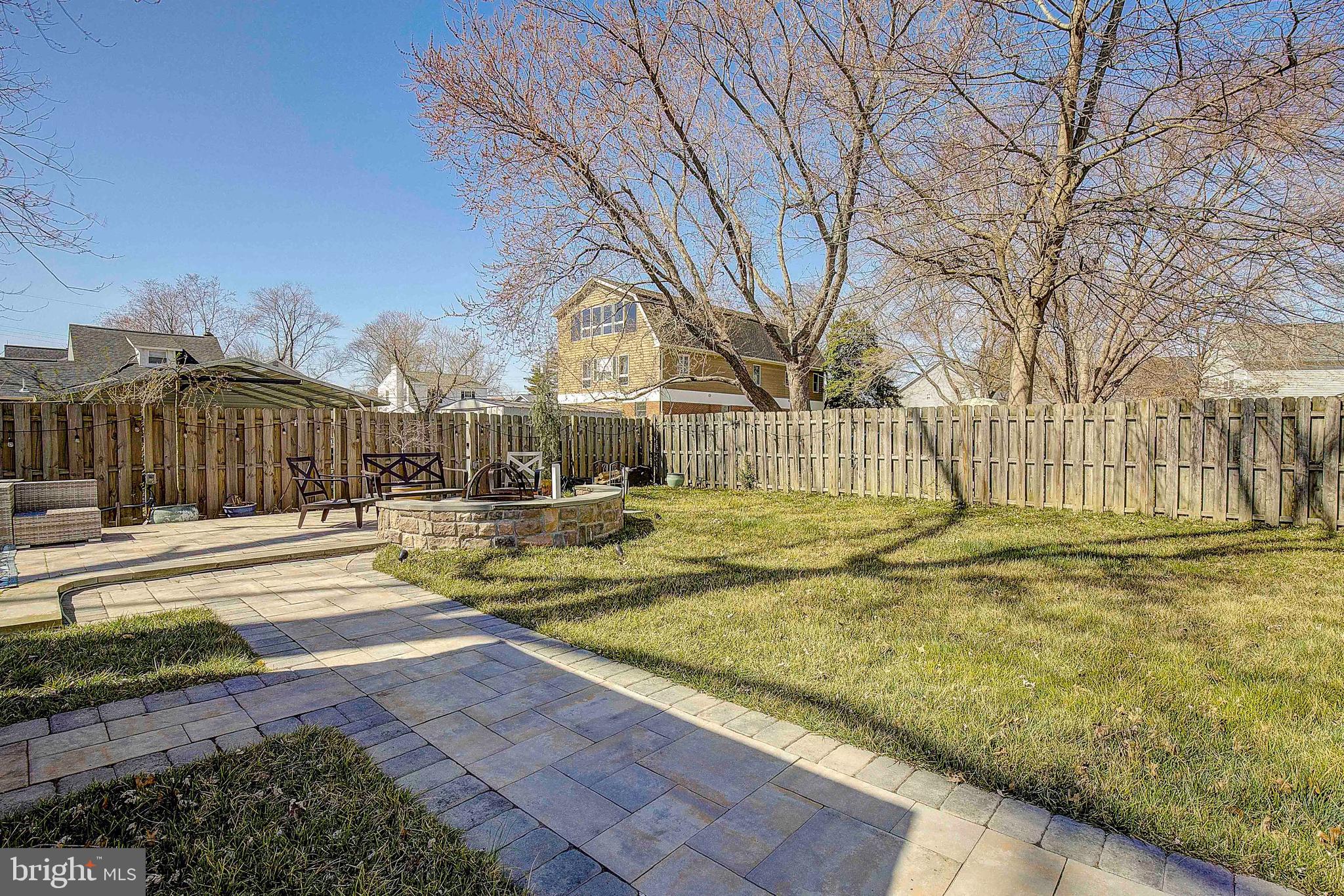 OWINGS BEACH - Residential