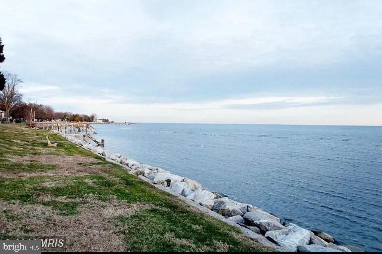 OWINGS BEACH - Residential