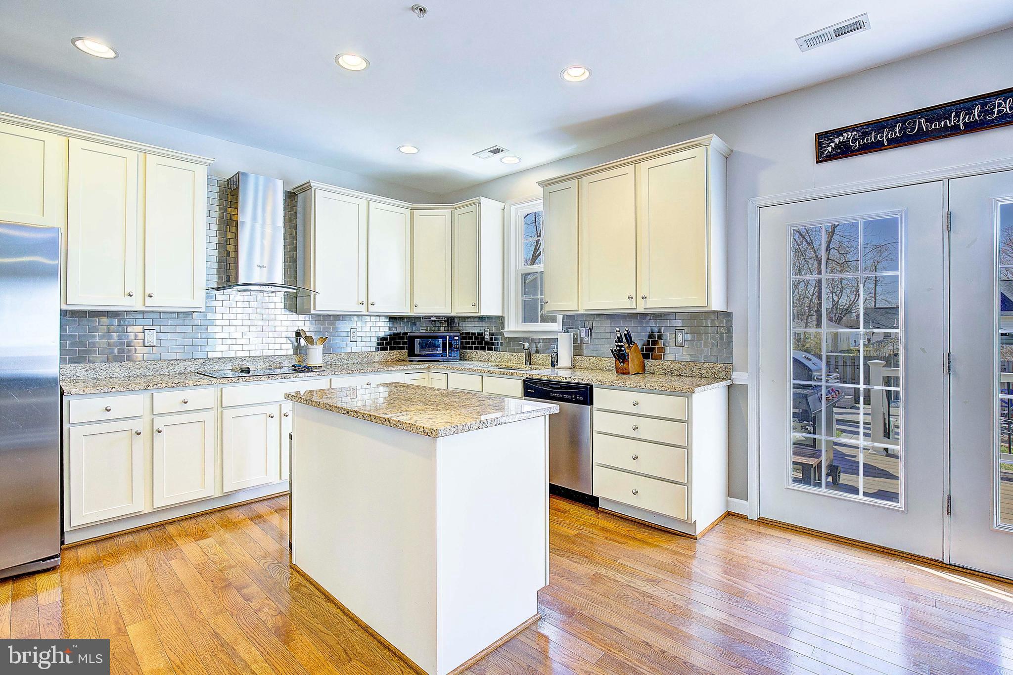 OWINGS BEACH - Residential