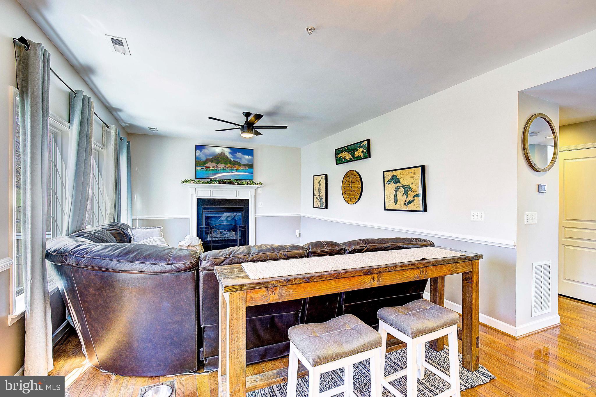 OWINGS BEACH - Residential