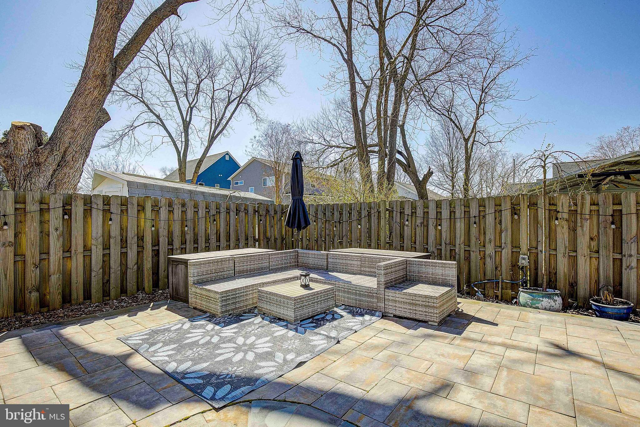 OWINGS BEACH - Residential