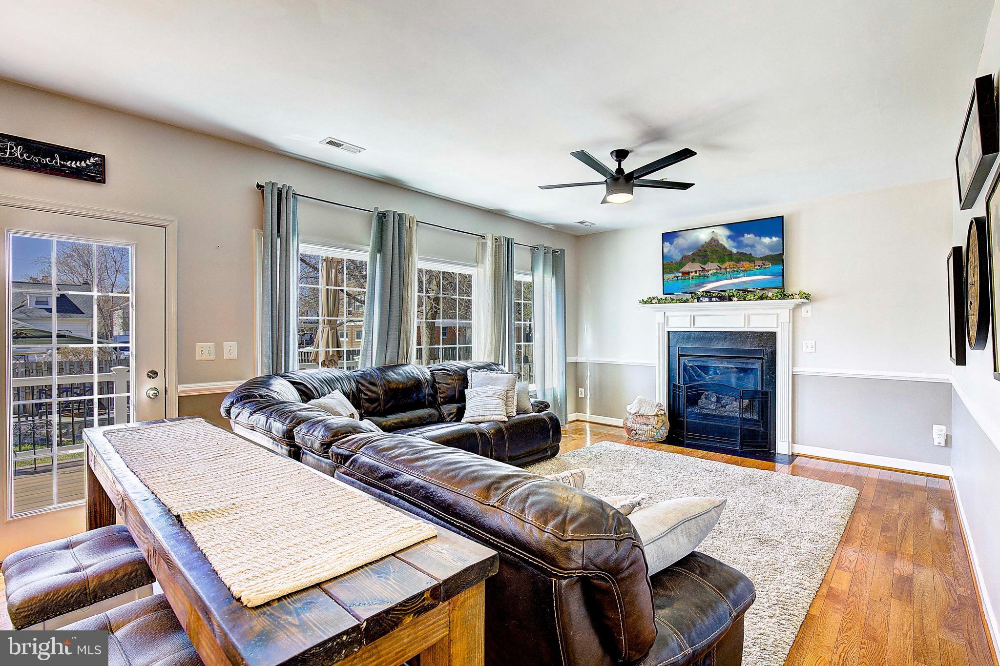 OWINGS BEACH - Residential