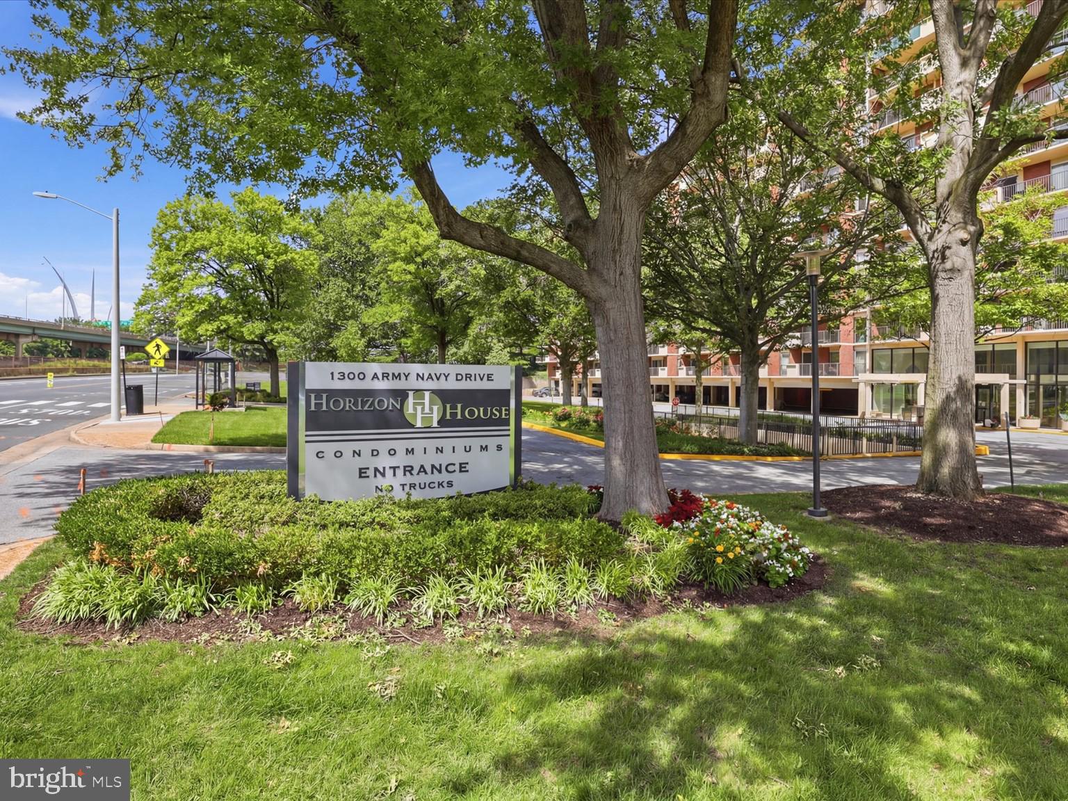1300 ARMY NAVY DRIVE 819