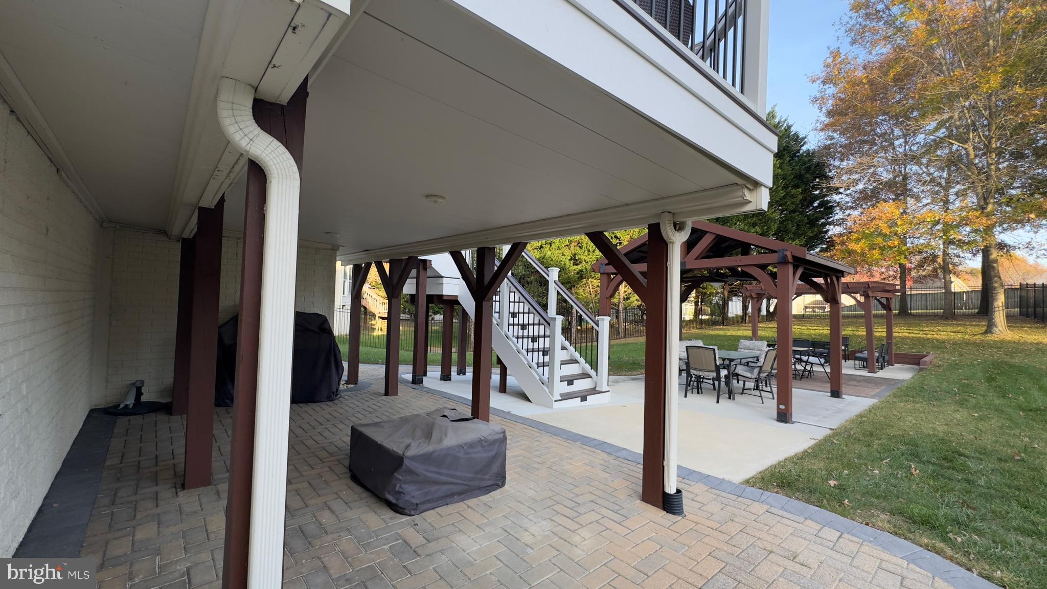 EARNSHAW ESTATES - Residential