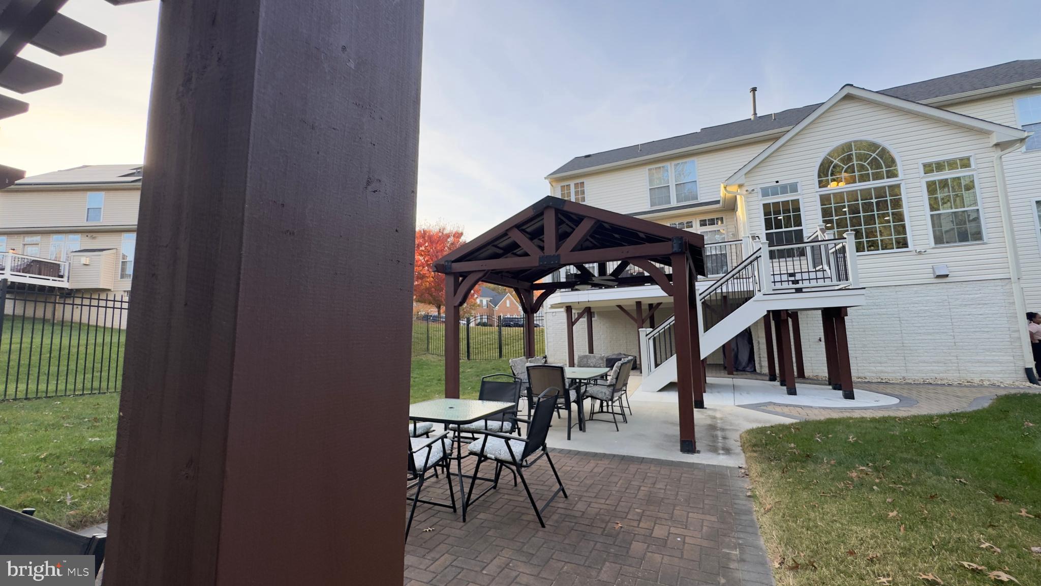 EARNSHAW ESTATES - Residential